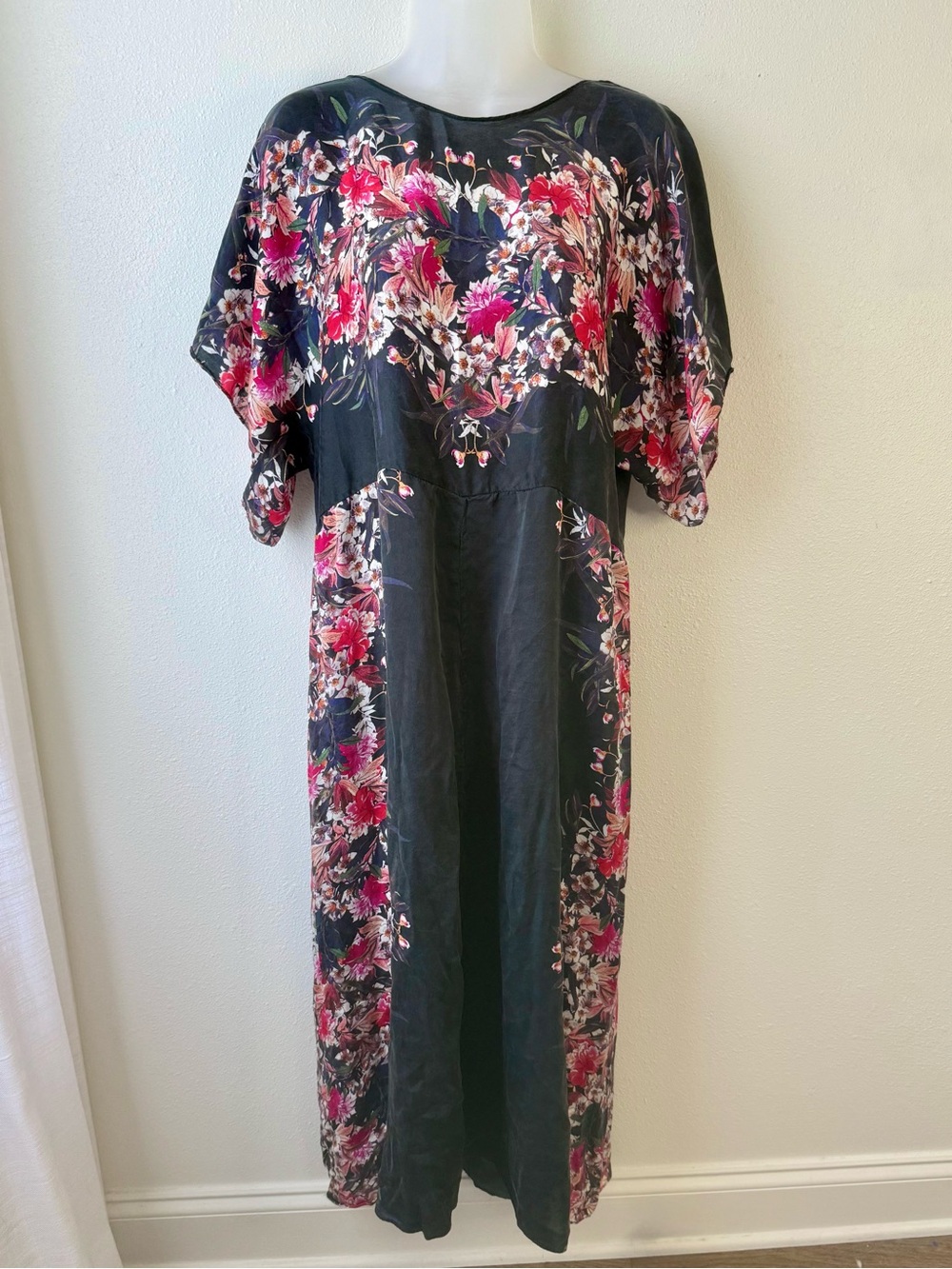 Warm 100% Silk Floral Maxi Dress Black Pink Kimono Sleeve L